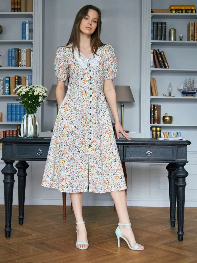 Платьеиз хлопка с кружевным воротником  OD-948-1 желтые цветы на белом