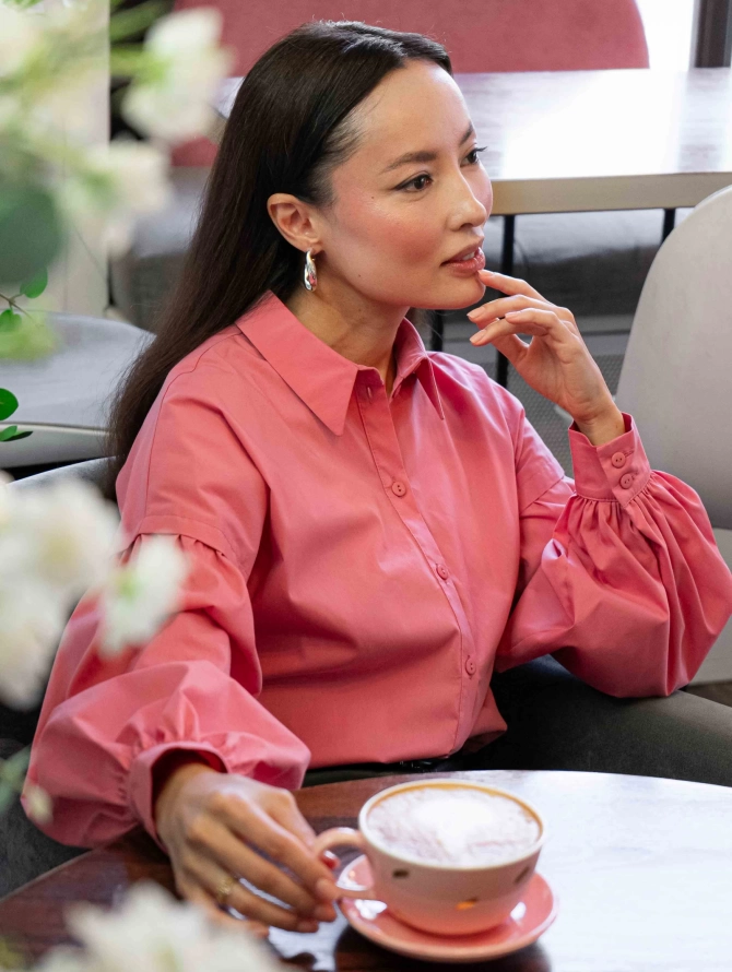 Рубашка с пышным рукавом розовая фуксия