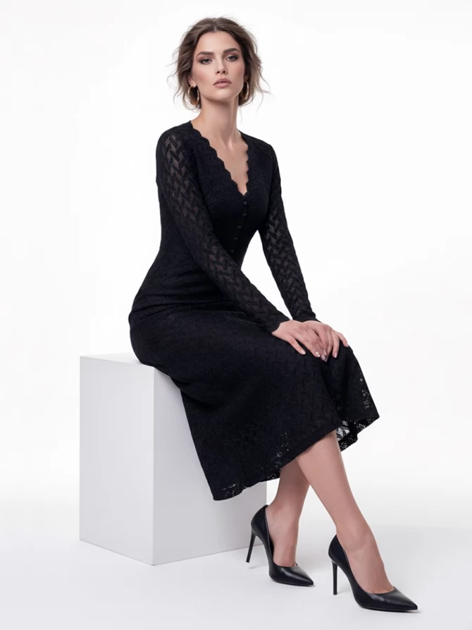 Платье из трикотажного кружева на подкладке с V-образным вырезом, черный, с фестонами