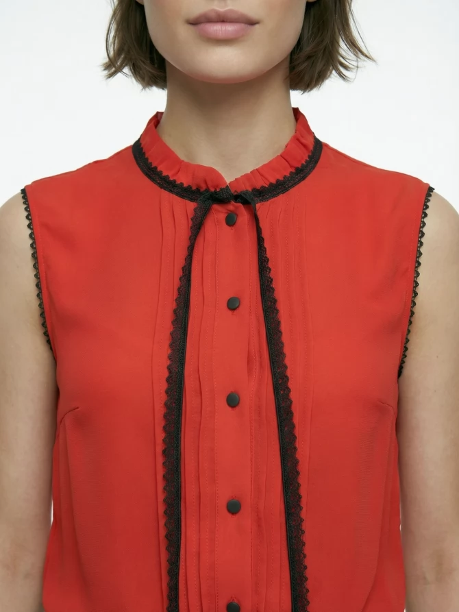 Блузка без рукавов с отделкой из тесьмы OD-973-3 красный