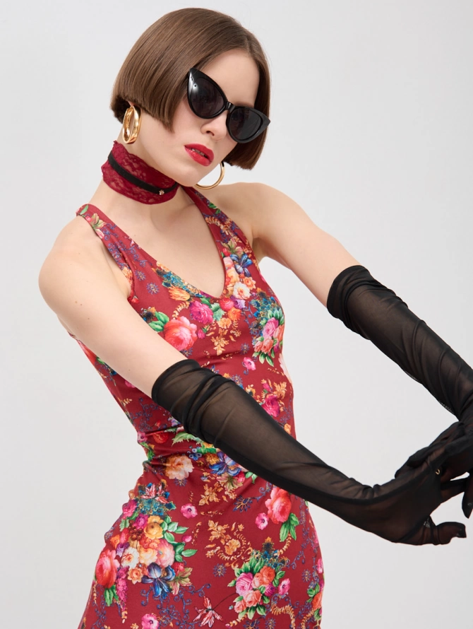 Платье миди прилегающего силуэта с цветочным принтом