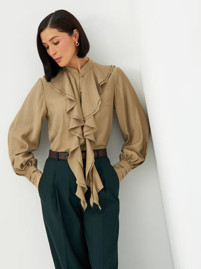 Блузкас отлетными рюшами OD-914-2 хаки