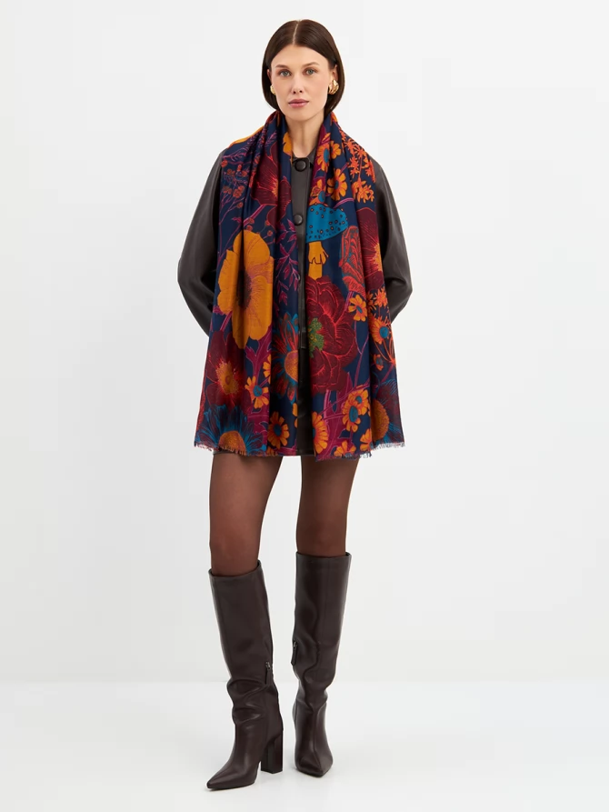 Палантин женский с цветочным принтом