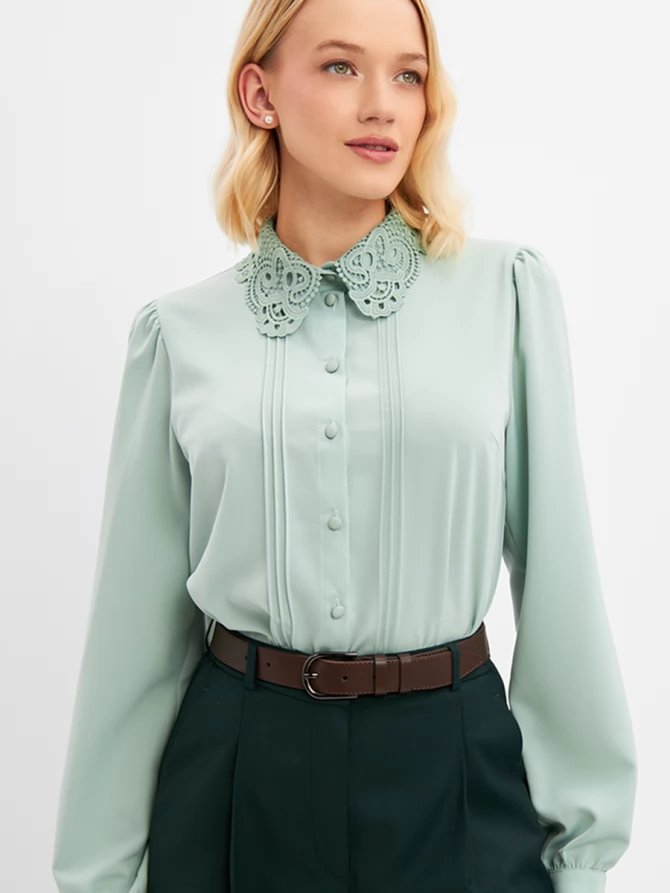 Блузка с воротником из кружева и защипами OD-913-4 св.зеленый
