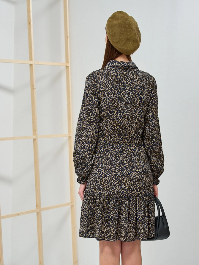 Платье-рубашка с воланом