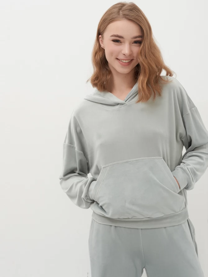 Худи из велюра оверсайз укороченное