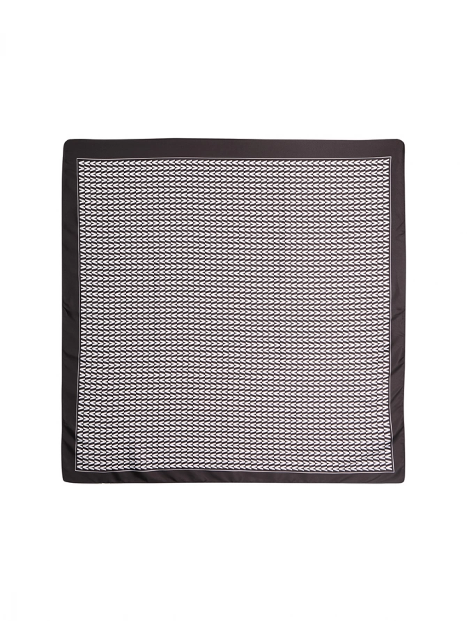 Платок с графическим монохромным принтом