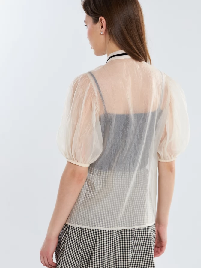 Блузка из органзы с бархатной завязкой и защипами  OD-951-1 молочный