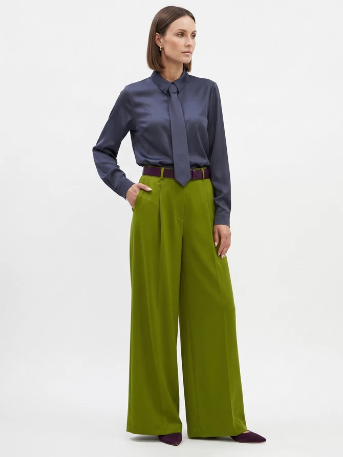 Блузка с галстуком графит