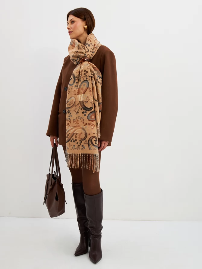 Палантин женский с узором пейсли