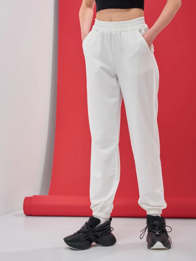 Брюки-джоггеры однотонные