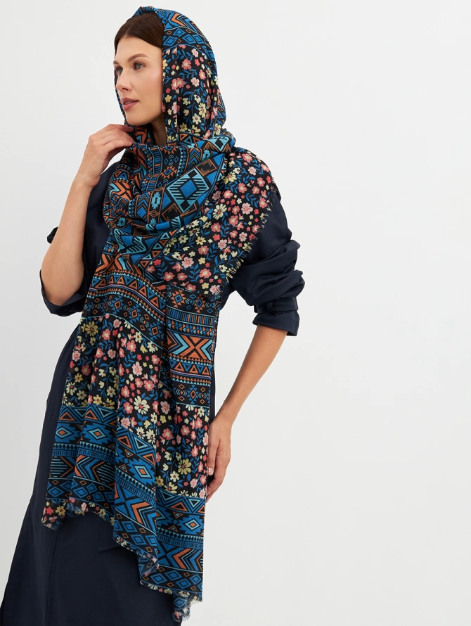 Палантин женский с этническим и цветочным узором
