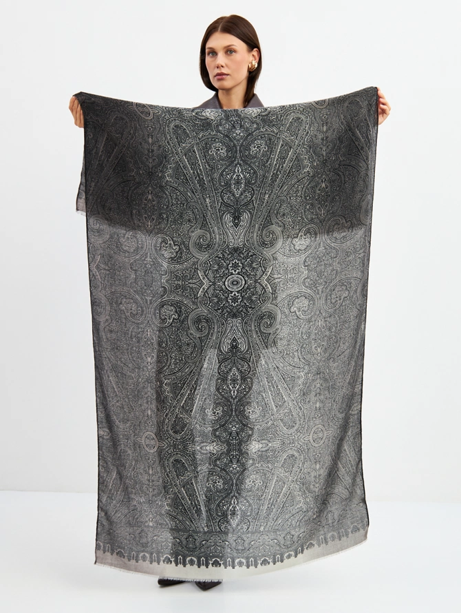 Палантин женский двусторонний с орнаментом пейсли