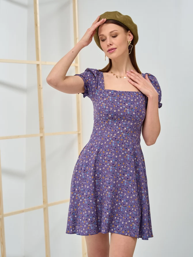 Платье на резинке с цветочным принтом