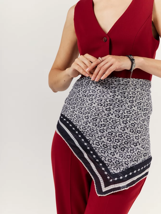 Платок женский двусторонний с цветочным узором GR-857-3