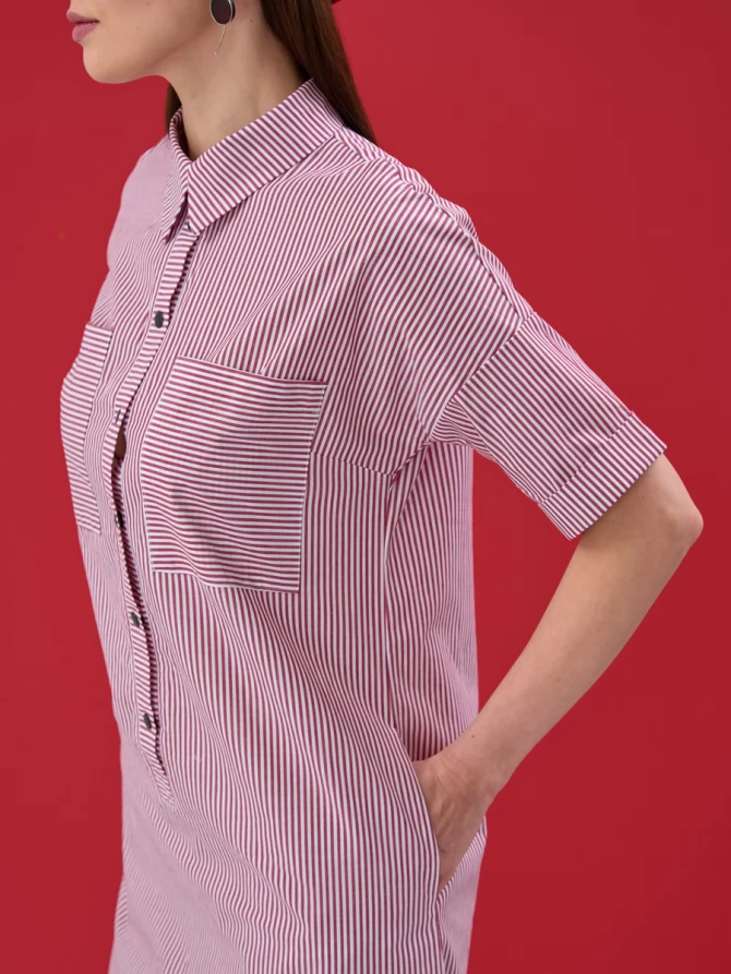 Платье с разрезами