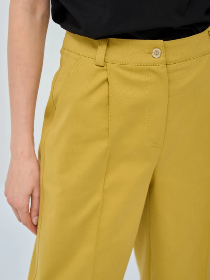 Брюки с простроченной стрелкой