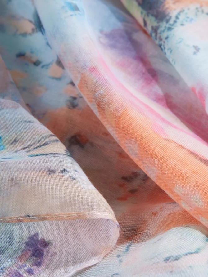 Палантин женский с акварельным принтом