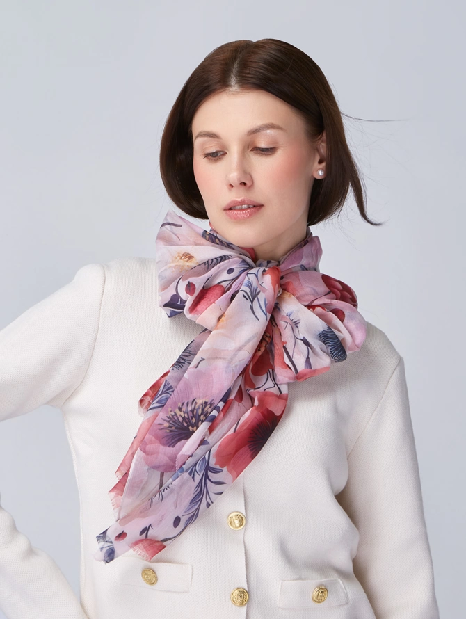 Палантин женский с цветочным принтом