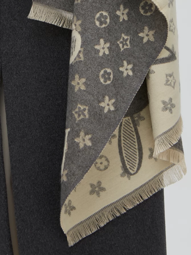 Палантин двусторонний с принтом кроликов