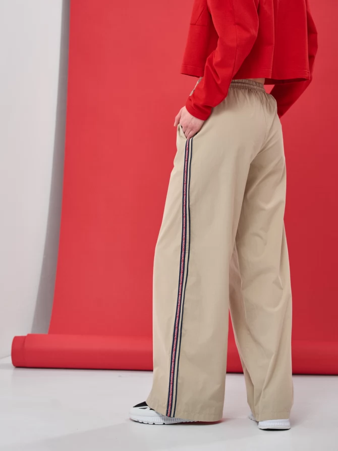 Брюки с тесьмой