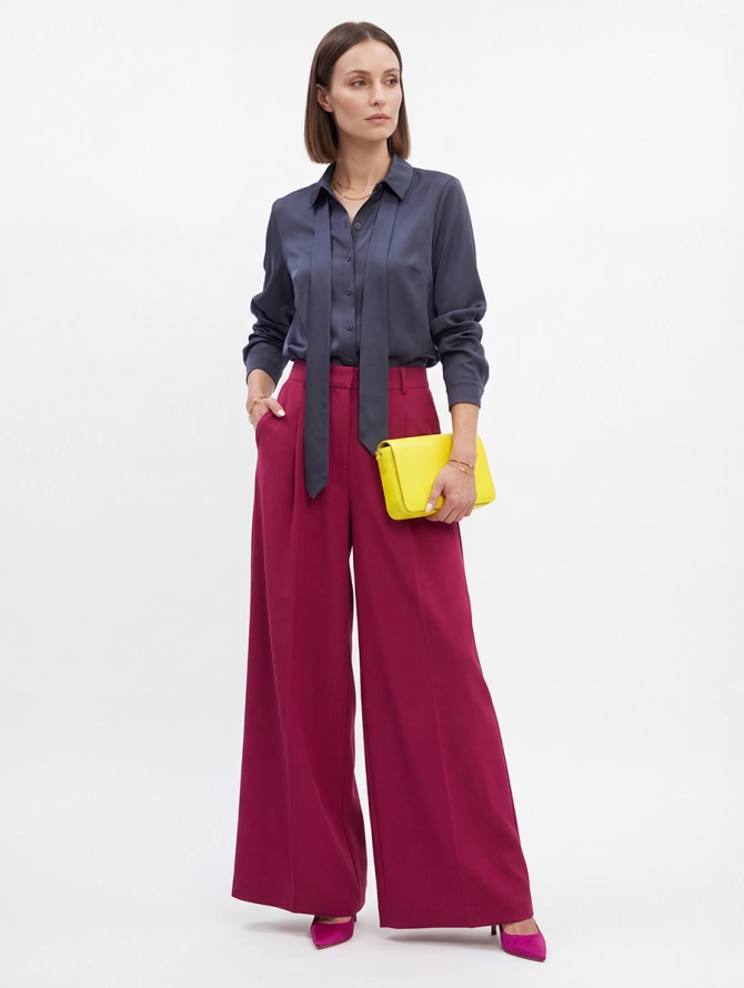 Блузка с галстуком графитового цвета