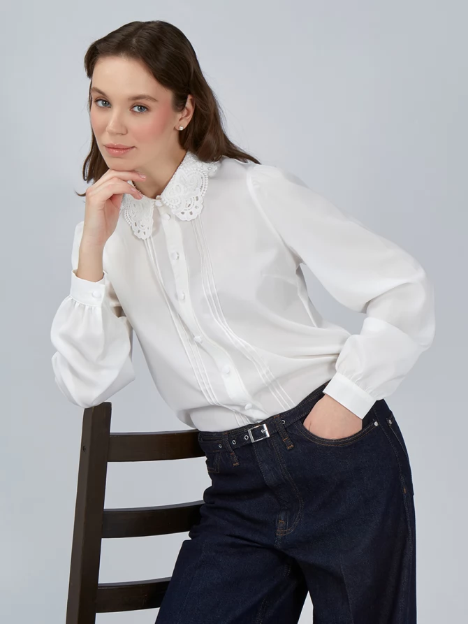 Блузка с воротником из кружева и защипами OD-913-1 белый
