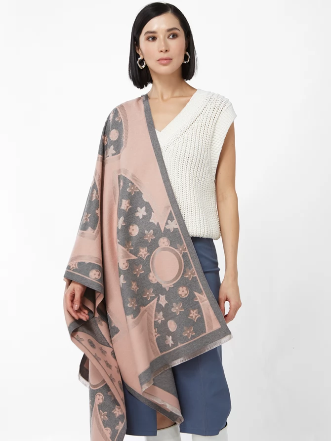 Палантин двусторонний с орнаментом