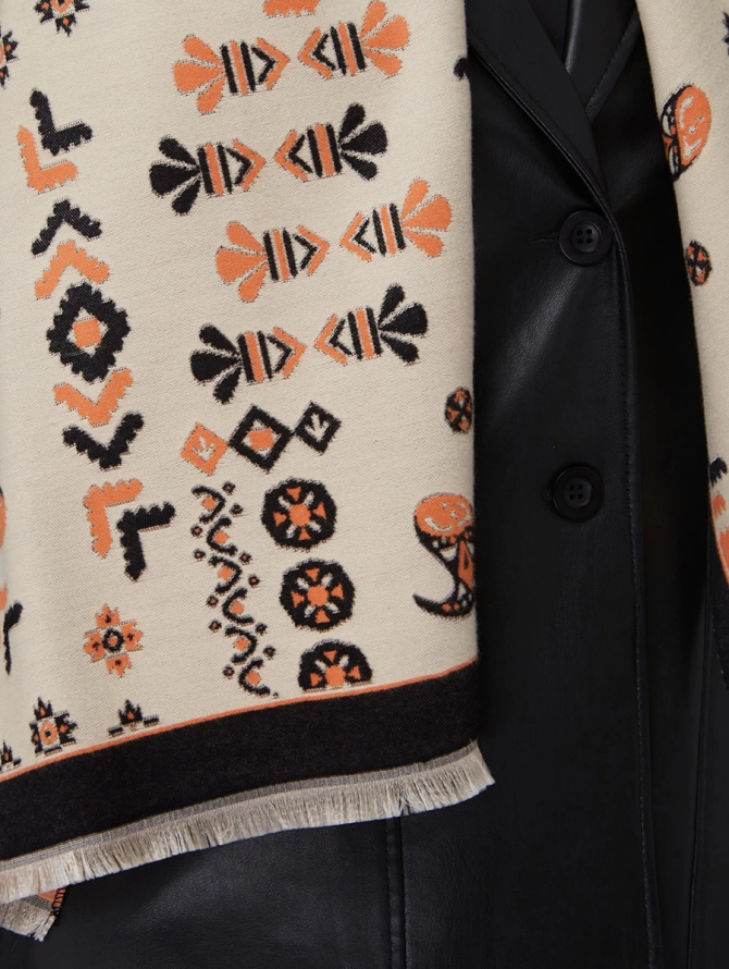 Палантин женский двусторонний с этническим узором