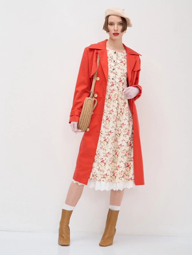 Платье хлопковое с цветочным принтом и кружевом