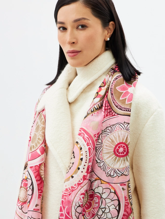 Палантин женский двусторонний с арт-деко принтом