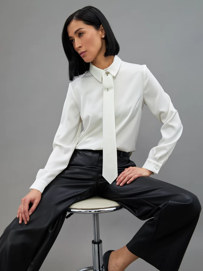 Блузка с галстуком  OD-881-4 белый