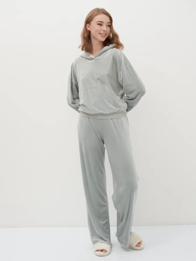 Худи из велюра