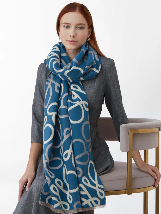 Палантин двусторонний с узором