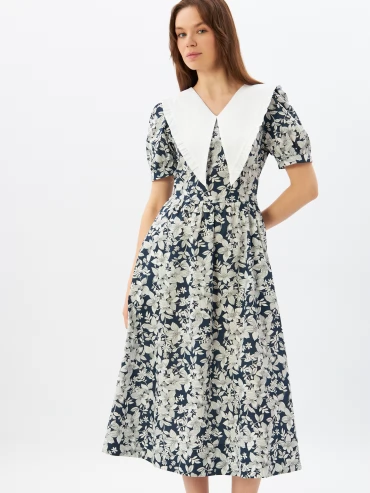 Платье из хлопка с большим контрастным воротником OD-935-4 крупные белые цветы на синем