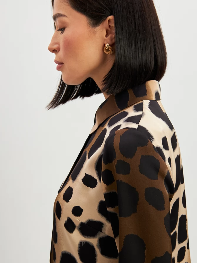 Блузка из атласной ткани OD-887-5 леопард коричневый с хаки