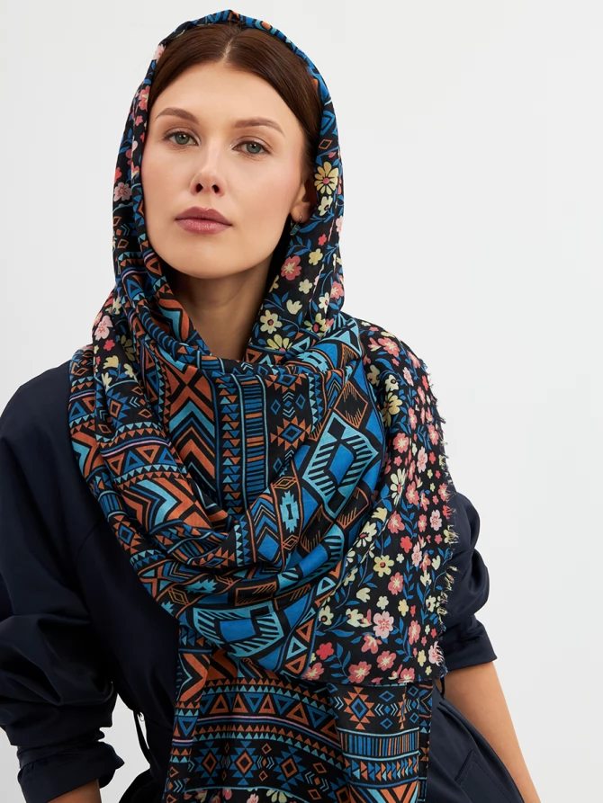 Палантин женский с этническим и цветочным узором