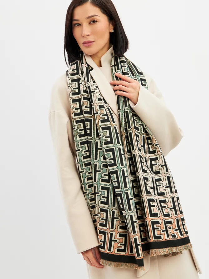 Палантин женский двусторонний с геометрическим принтом