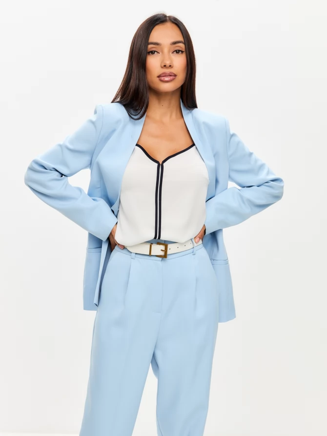 Брюки укороченные голубого цвета