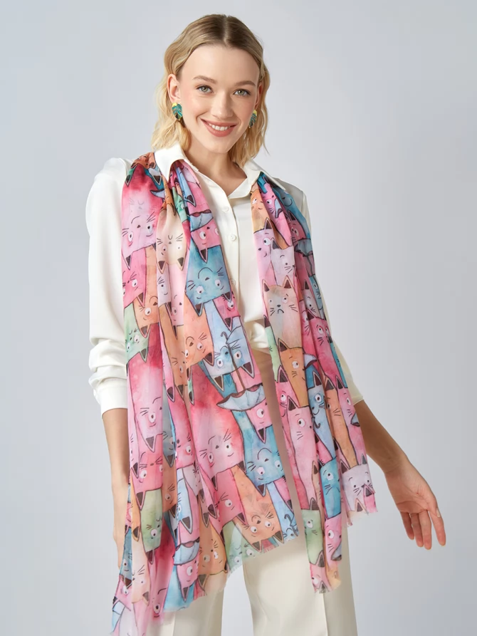 Палантин с принтом "Забавные коты"