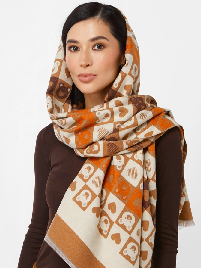 Палантин женский в клетку с мишками и сердцами