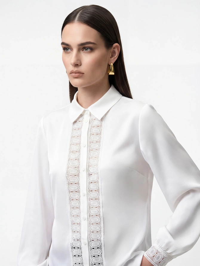 Блузка с кружевом белая