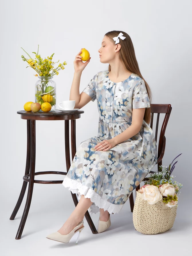 Платье из хлопка без воротника OD-727-9 крупные цветы на белом