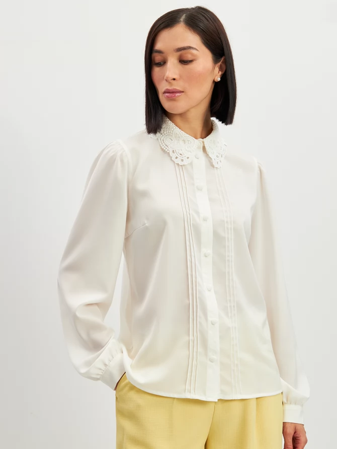 Блузка с воротником из кружева и защипами OD-913-1 белый