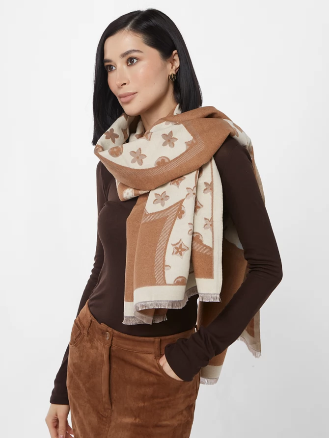 Палантин двусторонний с узором