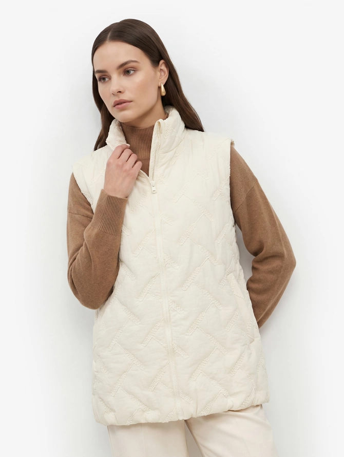 Жилет стеганый на молнии OD-1049-1 бежевый