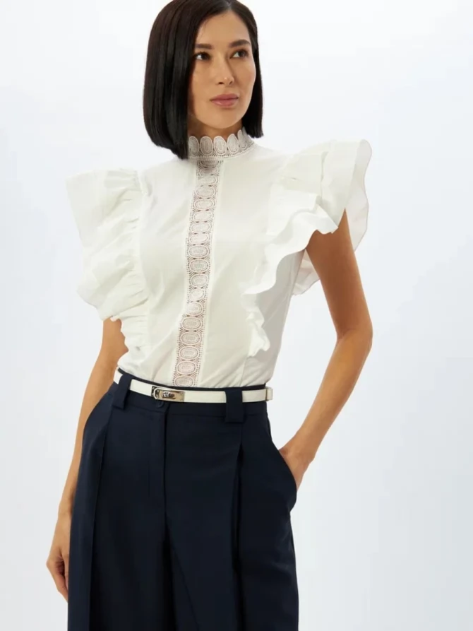 Блузка из хлопка с кружевным воротником и рукавами-крыльями, белая