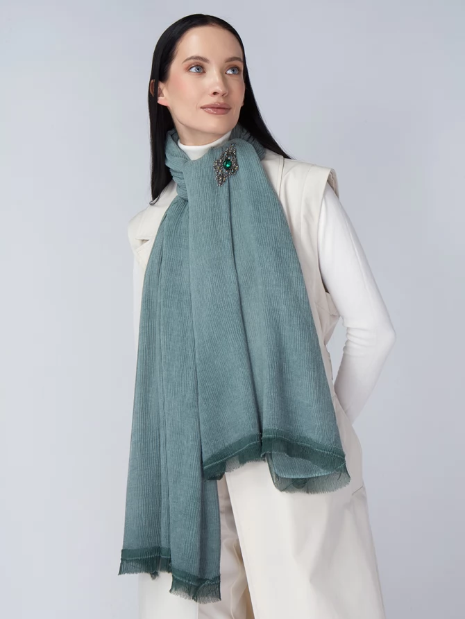 Палантин женский плиссированный в оттенке морской волны