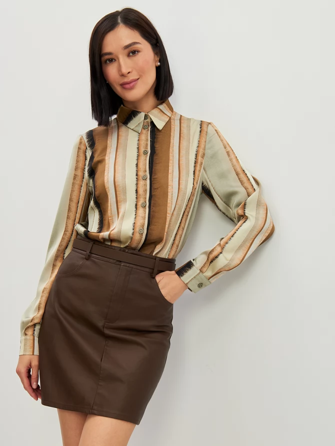 Блузка из атласной ткани OD-887-6 коричневый с серой полосой