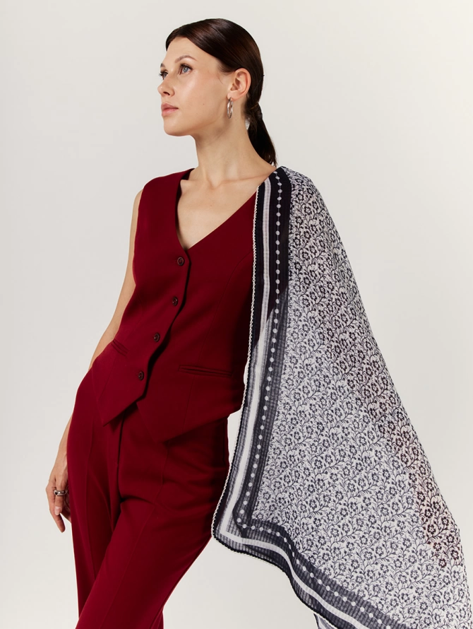 Платок женский двусторонний с цветочным узором GR-857-3